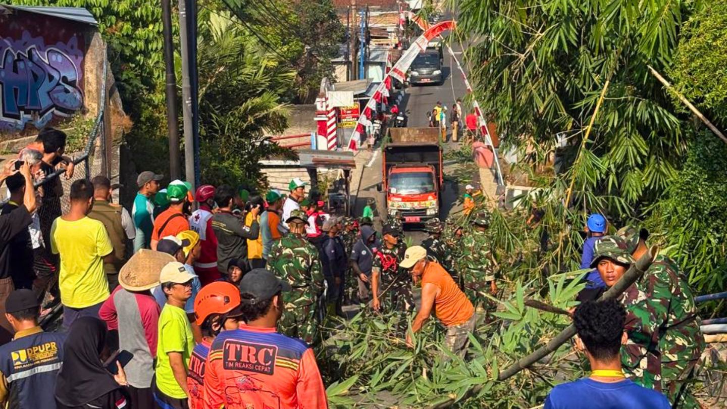 Read more about the article Kerja Bakti Terpadu di Ngentak Plalangan, Bukti Gotong Royong Masih Hidup di Magelang