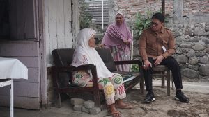 Read more about the article Wali Kota Magelang Tinjau dan Serahkan Bantuan di Kelurahan Gelangan